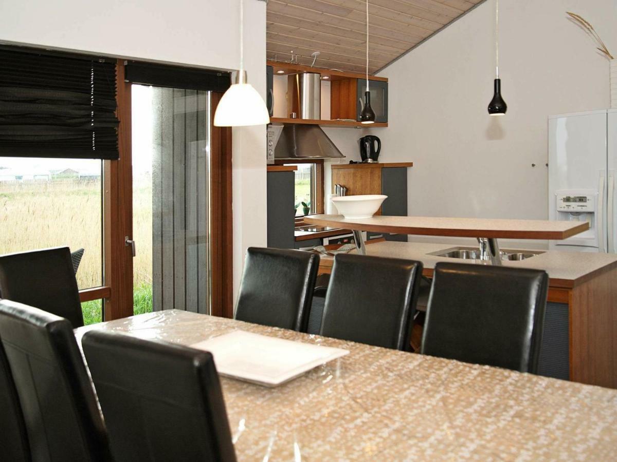 8 Person Holiday Home In Ulfborg Thorsminde Exterior photo