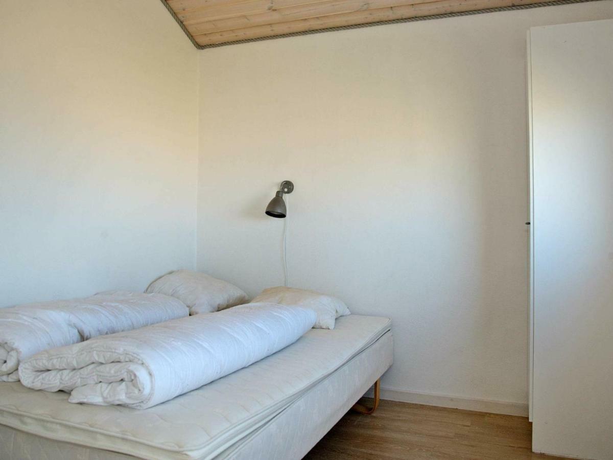 8 Person Holiday Home In Ulfborg Thorsminde Exterior photo